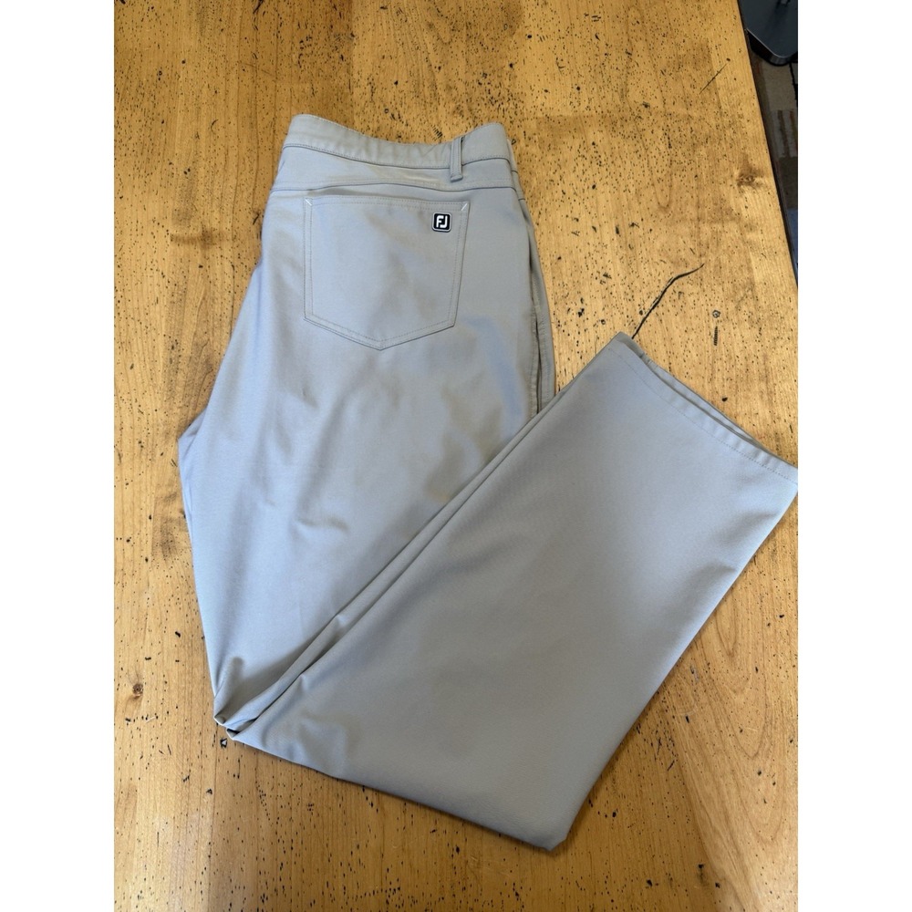 FootJoy Golf Pants Mens 42x32 Khaki Stretch Performance 5 Pocket Athletic Fit